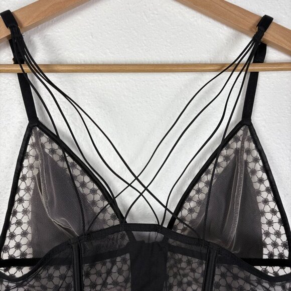 Victoria's Secret Sexy Black starburst Front Corset Bralette Size: M - Picture 8 of 12